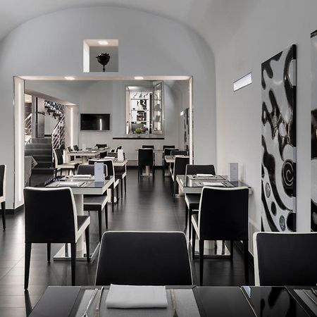 Lhp Hotel River & Spa Firenze Esterno foto Restaurant "La Perruche"