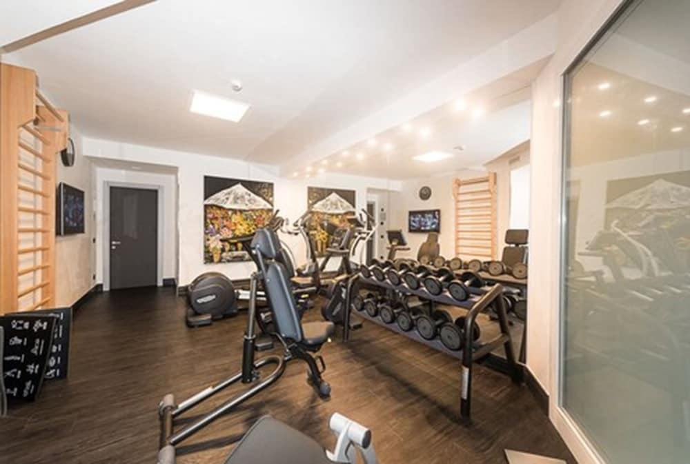Lhp Hotel River & Spa Firenze Esterno foto The gym at the hotel