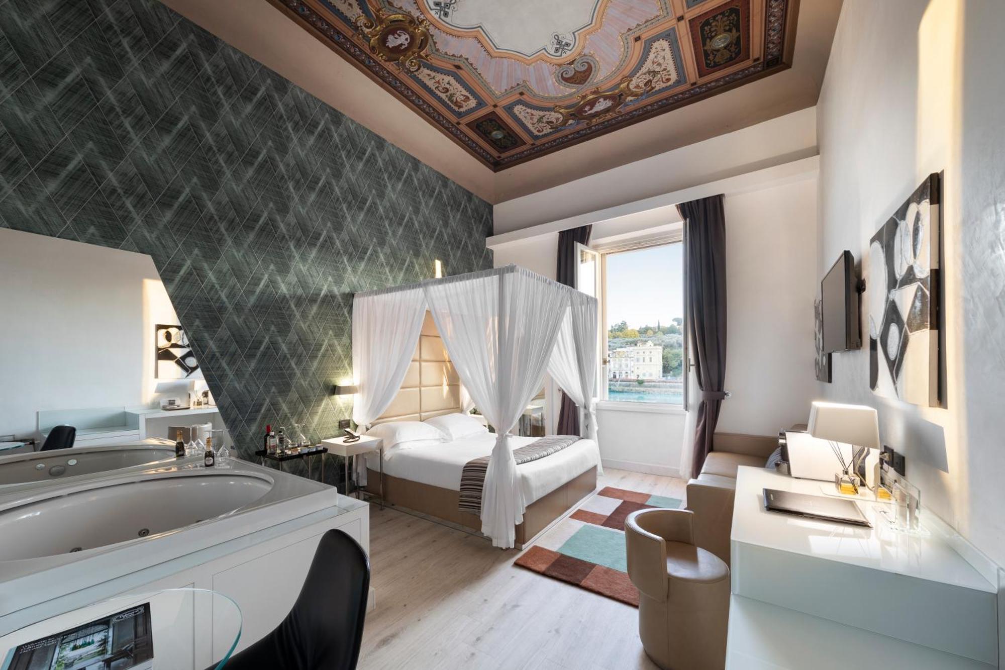 Lhp Hotel River & Spa Firenze Esterno foto Deluxe room