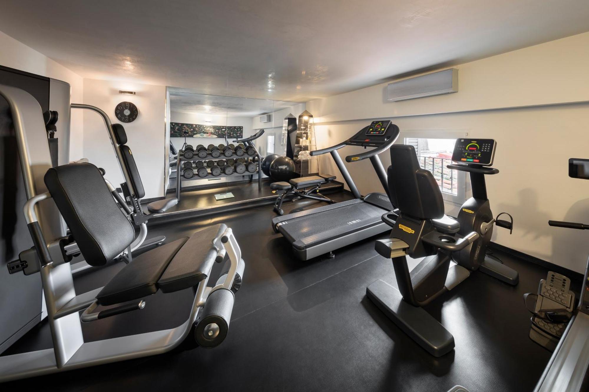 Lhp Hotel River & Spa Firenze Esterno foto The gym at The Ivy Spa