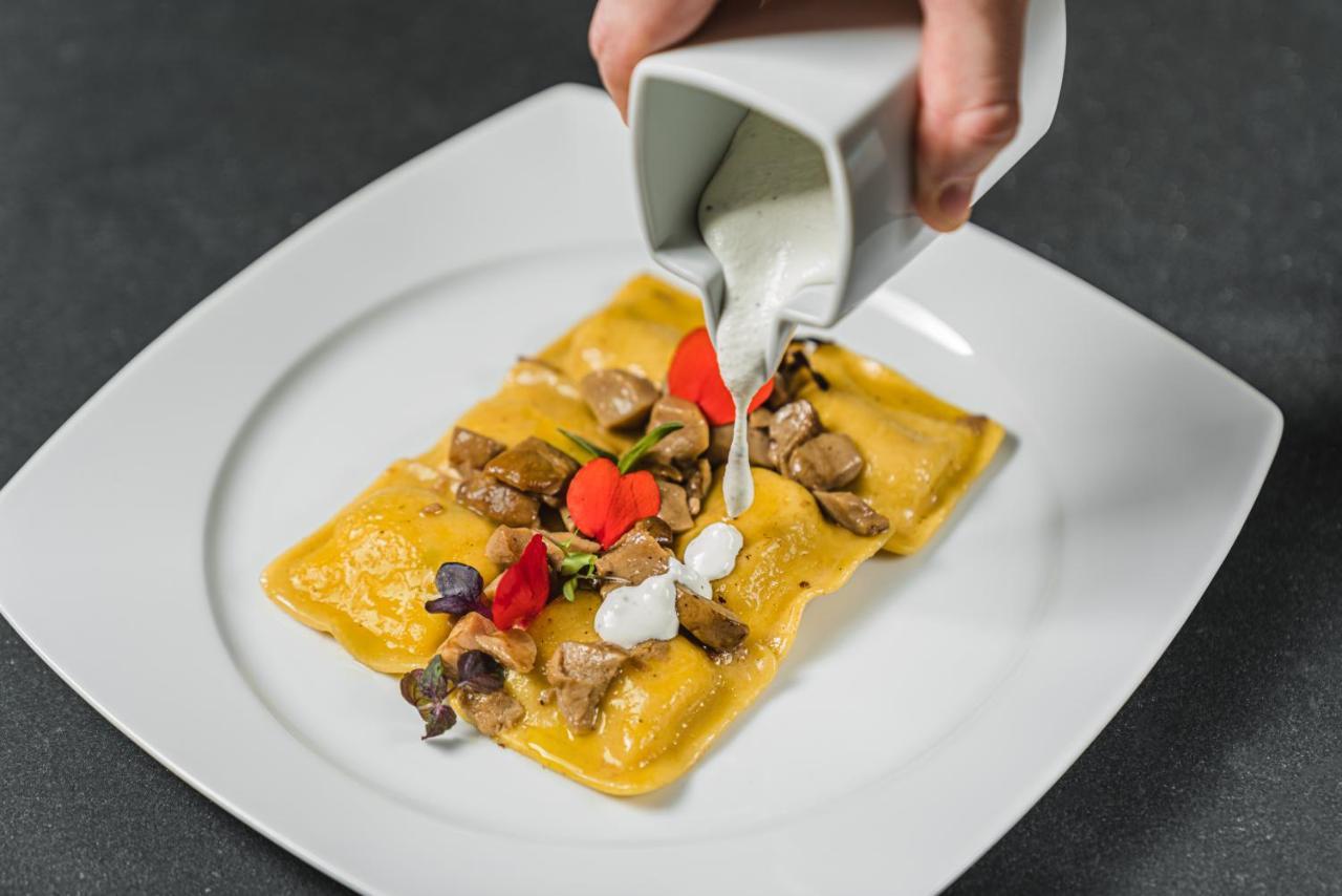 Lhp Hotel River & Spa Firenze Esterno foto A plate of ravioli